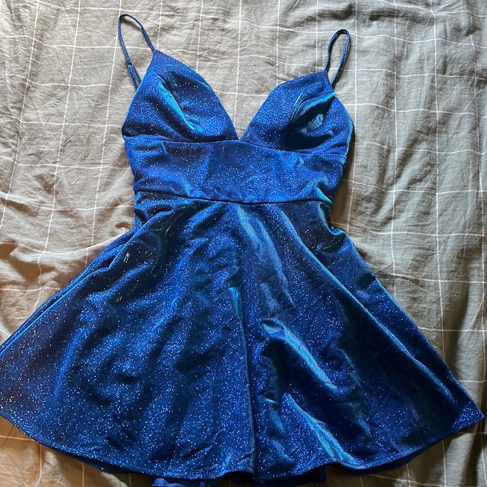 Windsor Blue homecoming dress, size 9/10